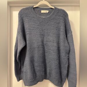 Lab.Korea Women’s Fuzzy Soft Crew Neck Sweater Size Large (1)